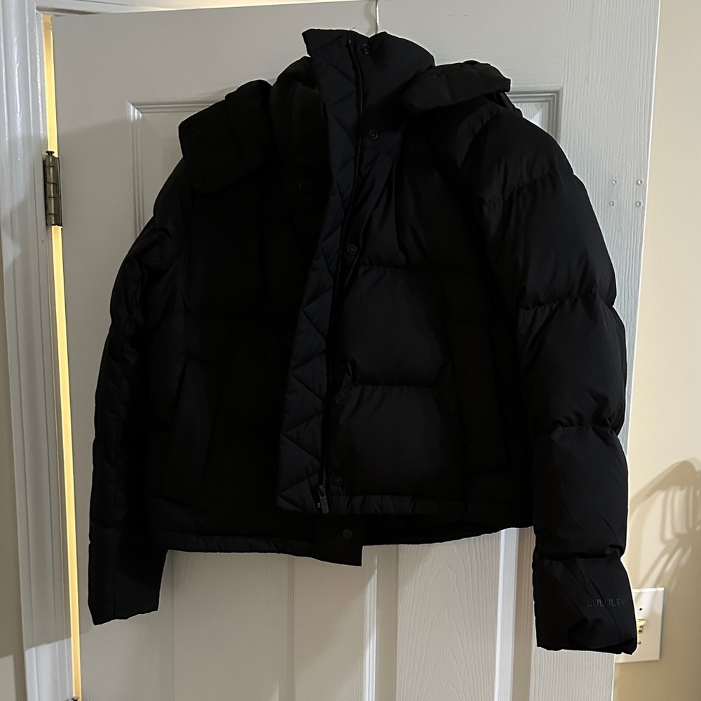 Lululemon Black Puffer Jacket